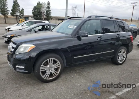 2015 Mercedes-Benz Glk 350 z USA, uszkodzony, nr VIN WDCGG5HB9FG405751